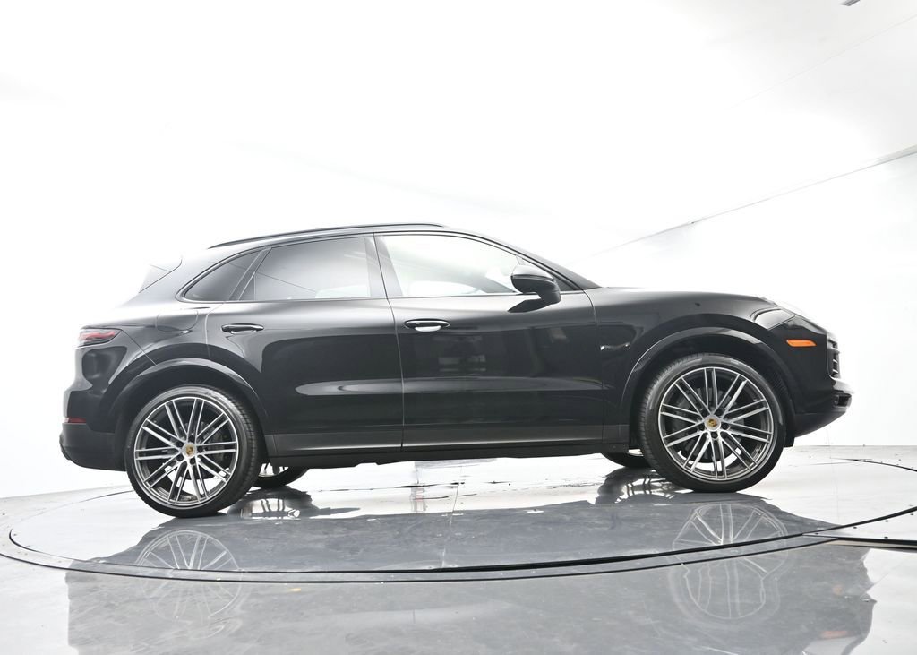Certified 2021 Porsche Cayenne S AWD/4WD image 53
