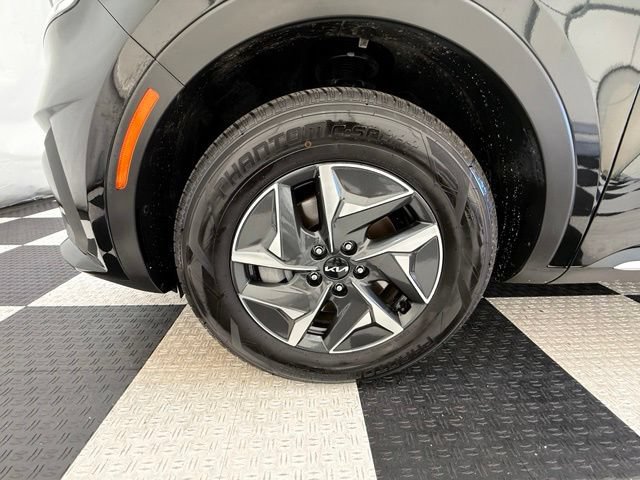 Used 2022 Kia Sorento S AWD/4WD image 9