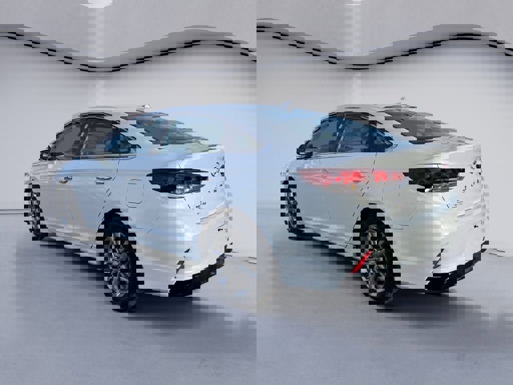 Used 2019 Hyundai Sonata SEL w/ Tech Package 02 image 3