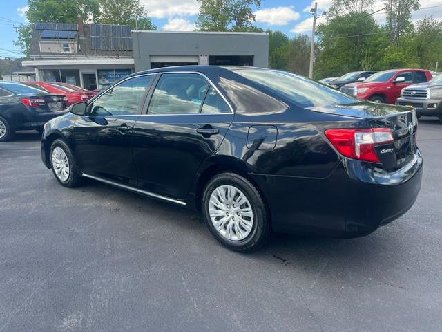 Used 2012 Toyota Camry LE FWD image 3