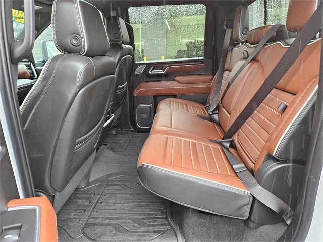 Used 2024 GMC Sierra 3500 Denali Ultimate image 14