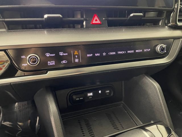 Certified 2023 Kia Sportage EX image 10