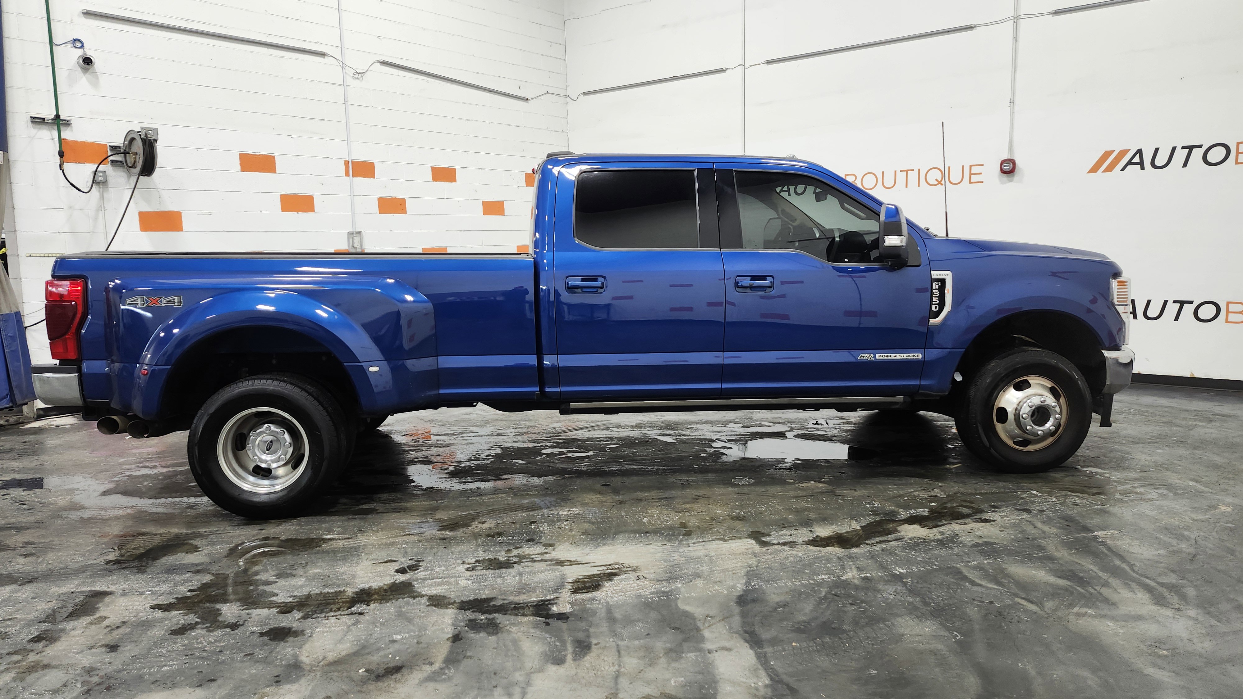 Used 2022 Ford F350 Lariat w/ Lariat Ultimate Package image 18