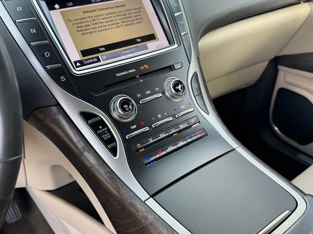 Used 2019 Lincoln Nautilus Reserve AWD/4WD image 22