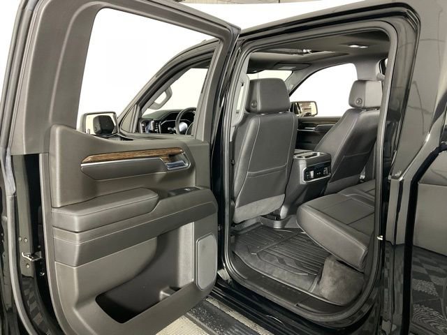 Used 2022 GMC Sierra 1500 Elevation w/ Elevation Premium Package image 34