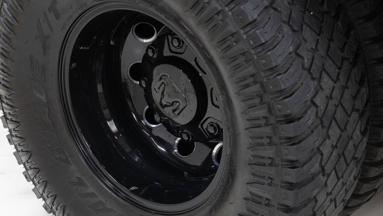 Used 2020 RAM 3500 Laramie w/ Night Edition AWD/4WD image 77