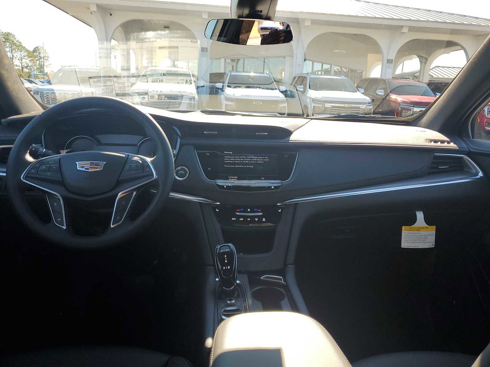 New 2026 Cadillac XT5 Luxury image 12