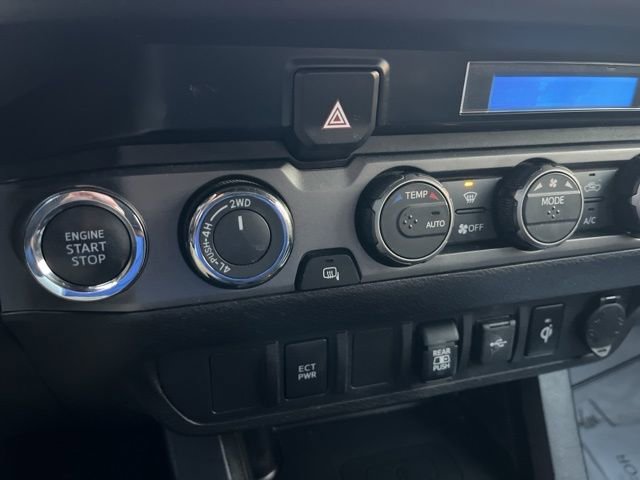 Used 2021 Toyota Tacoma TRD Off-Road image 20