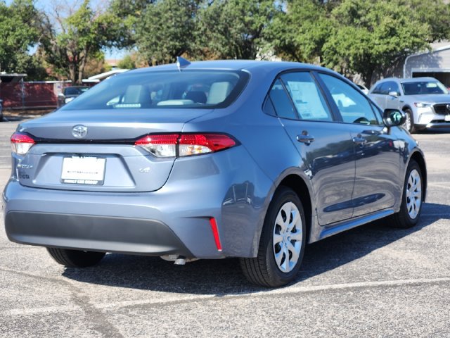 New 2027 Toyota Corolla LE FWD image 4