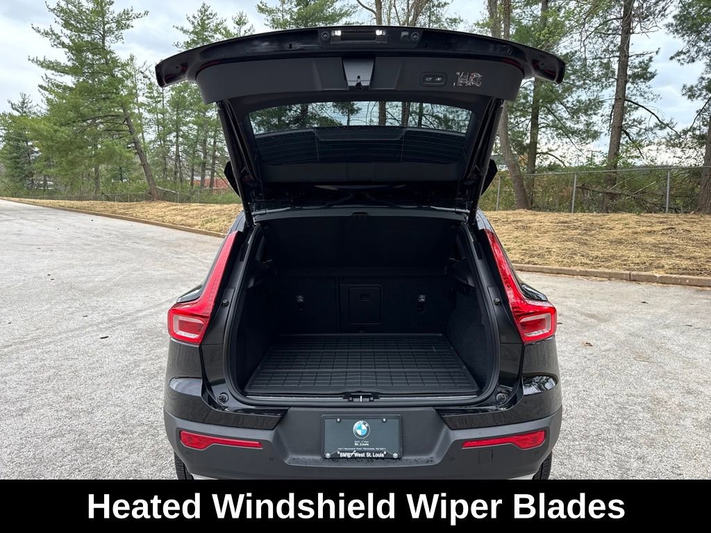 Used 2021 Volvo XC40 T5 Inscription w/ Advanced Package image 21