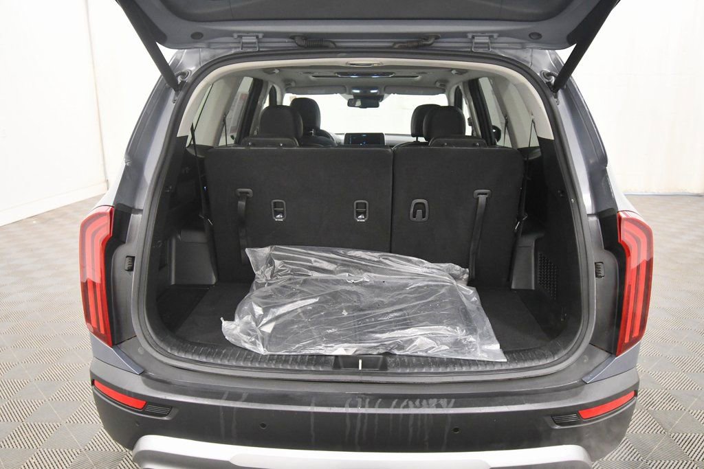 Certified 2022 Kia Telluride EX w/ EX Premium Package image 7