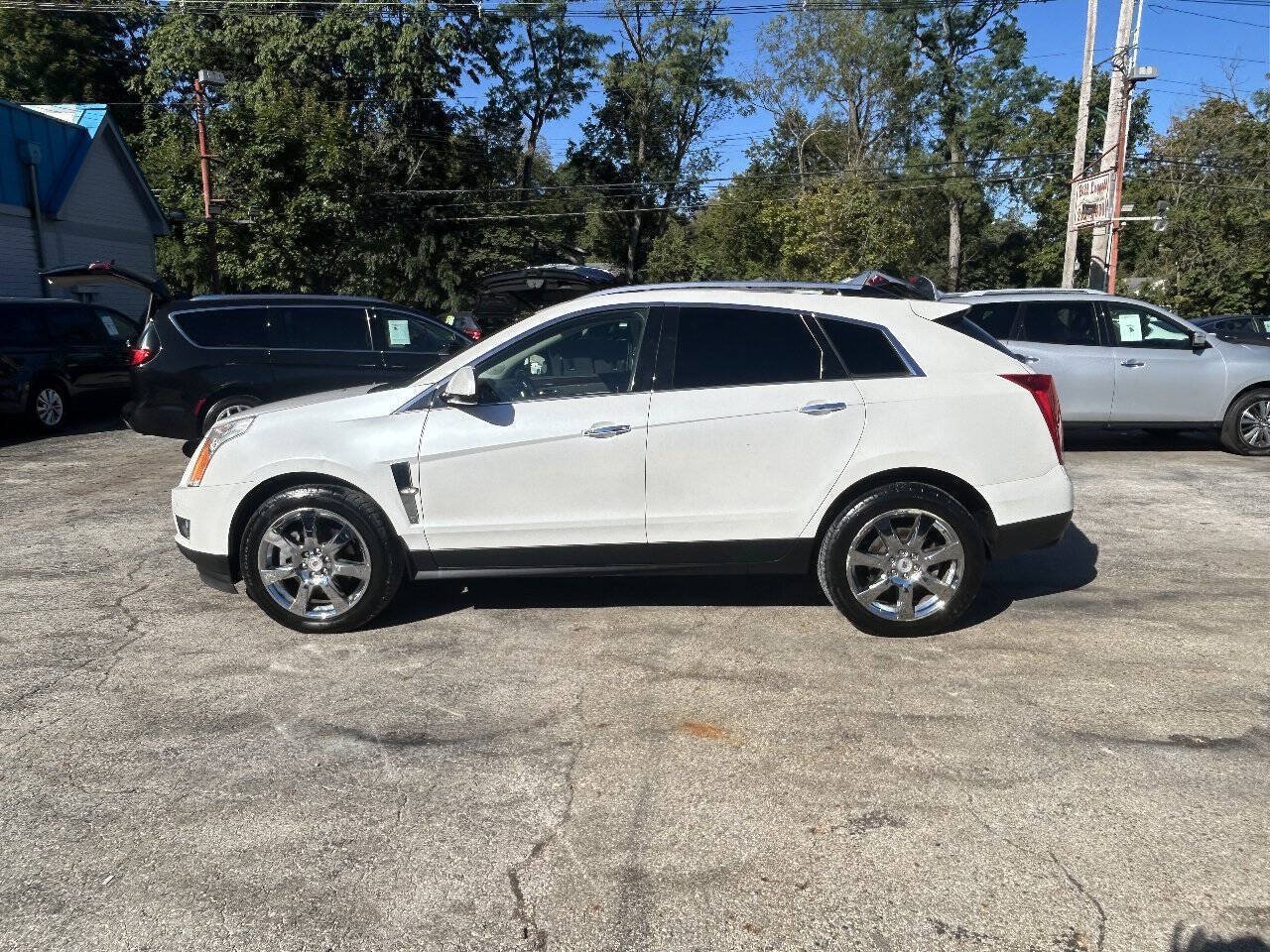 Used 2010 Cadillac SRX Performance FWD image 4