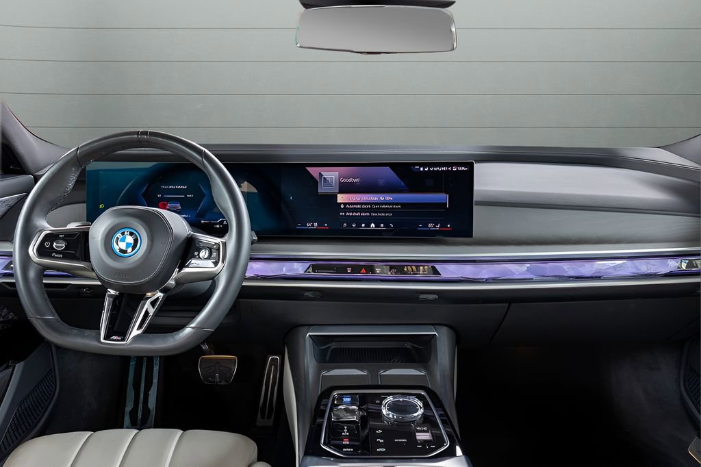 Used 2023 BMW i7 xDrive60 w/ Executive Package 2 AWD/4WD image 24