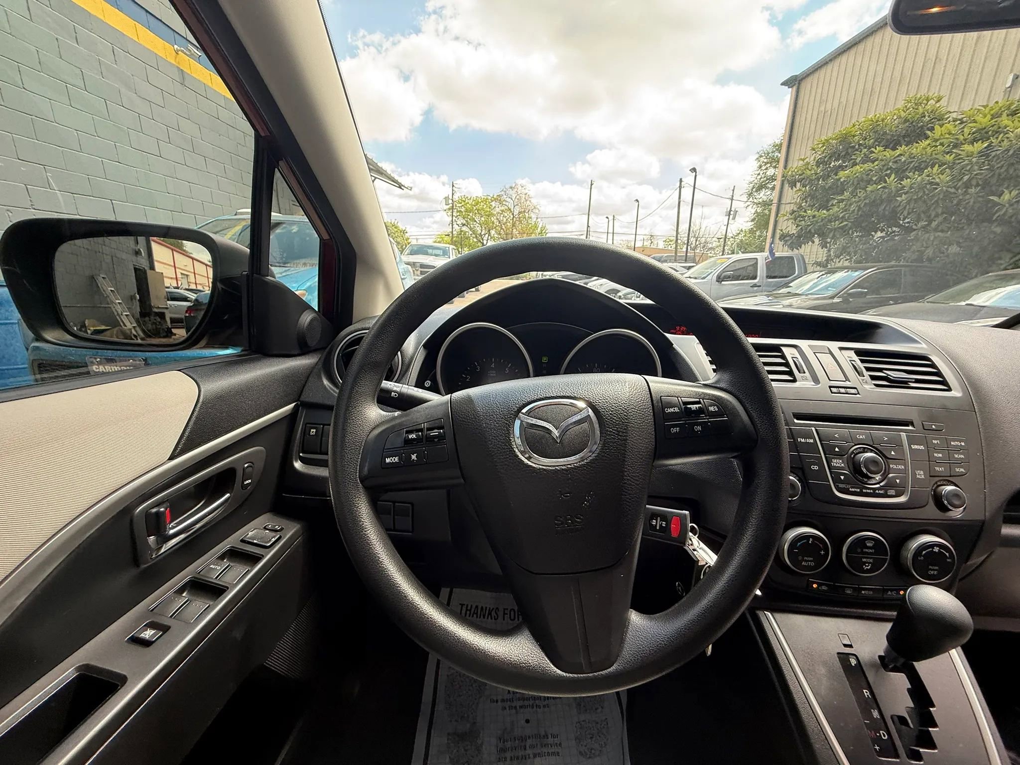 Used 2014 MAZDA MAZDA5 Sport image 10