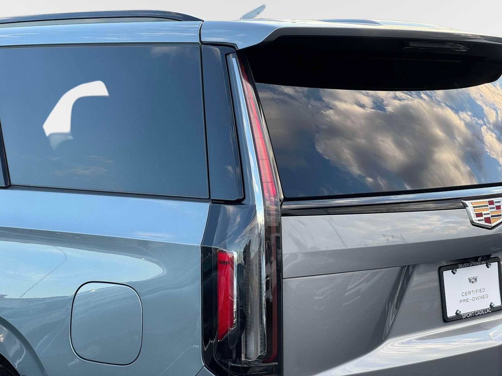 Certified 2023 Cadillac Escalade Sport w/ Touring Package AWD/4WD image 31