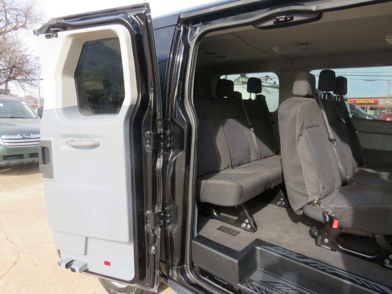 Used 2018 Ford Transit 150 XL RWD image 23
