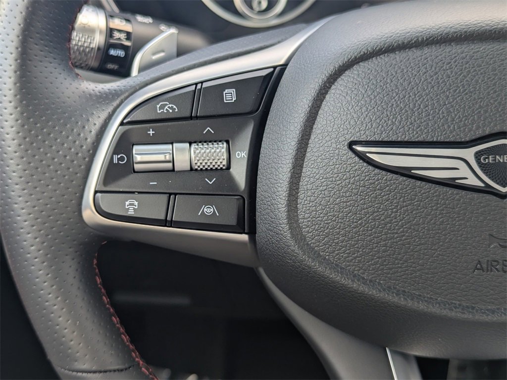 Used 2025 Genesis G70 3.3T Advanced image 21