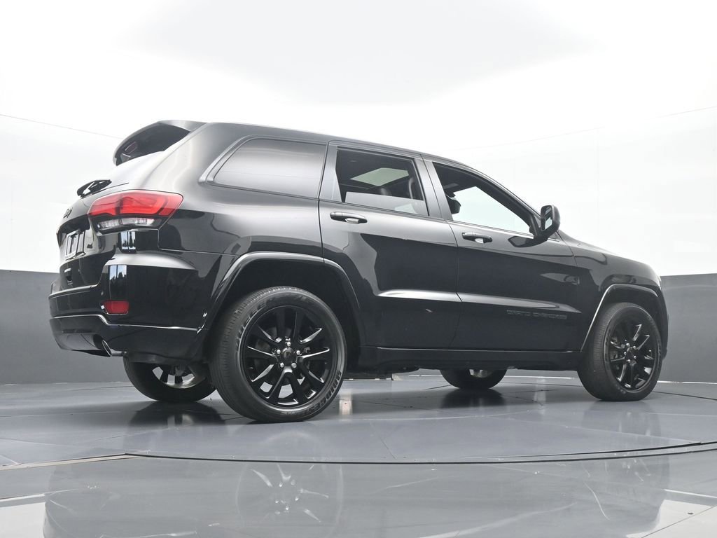 Used 2020 Jeep Grand Cherokee Altitude image 61