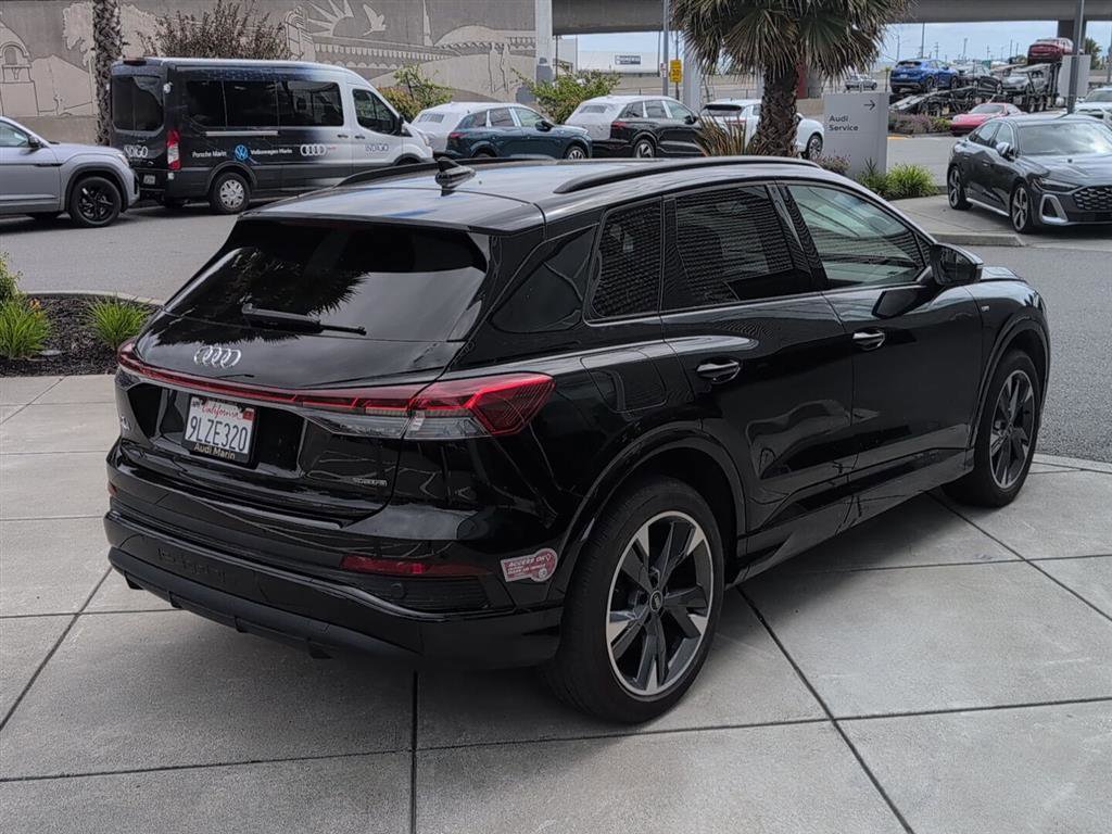 Used 2024 Audi Q4 e-tron Prestige w/ Black Optic Package AWD/4WD image 5