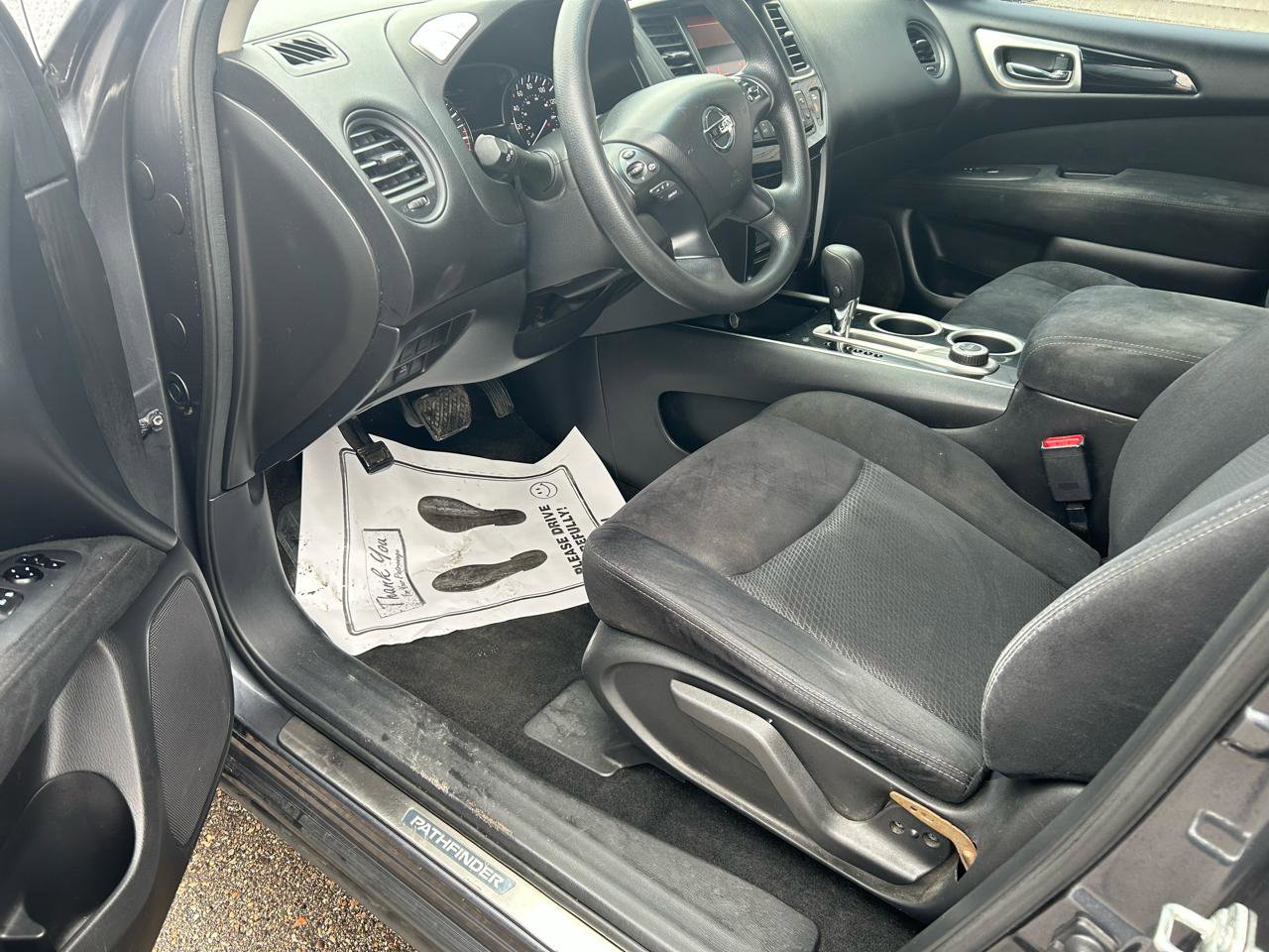 Used 2013 Nissan Pathfinder S AWD/4WD image 10