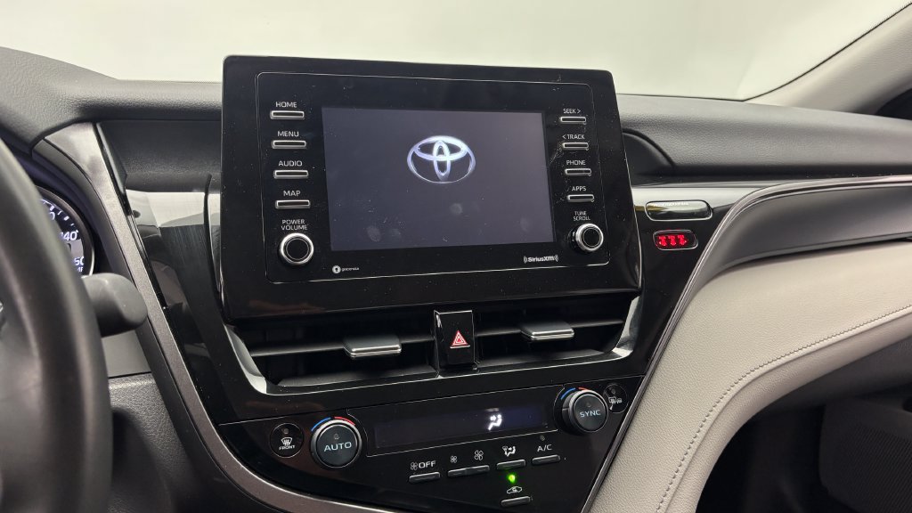 Certified 2024 Toyota Camry SE FWD image 22