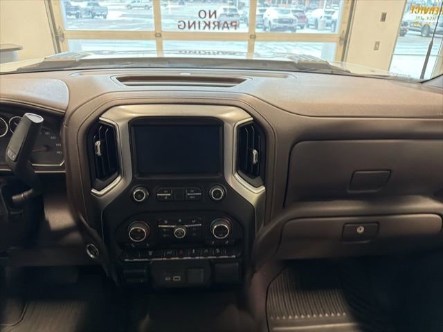 Used 2022 Chevrolet Silverado 2500 LTZ w/ Gooseneck/5TH Wheel Package image 25