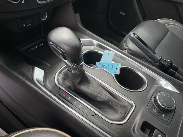 Used 2023 Chevrolet Traverse Premier w/ Redline Edition AWD/4WD image 30