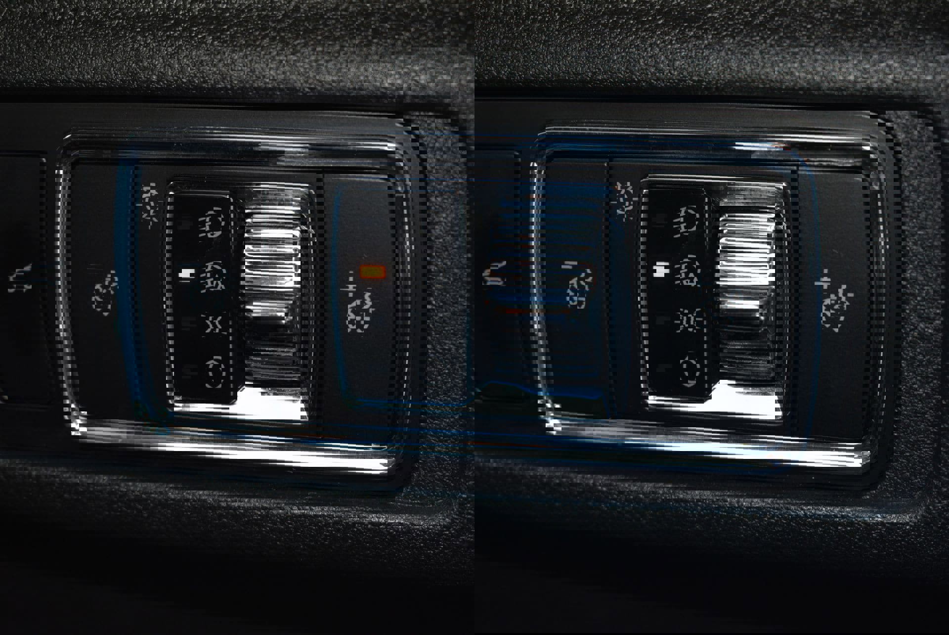 Used 2023 Lincoln Corsair Reserve w/ Jet Appearance Package image 17