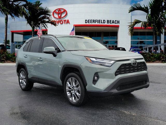 Used 2023 Toyota RAV4 XLE Premium image 1