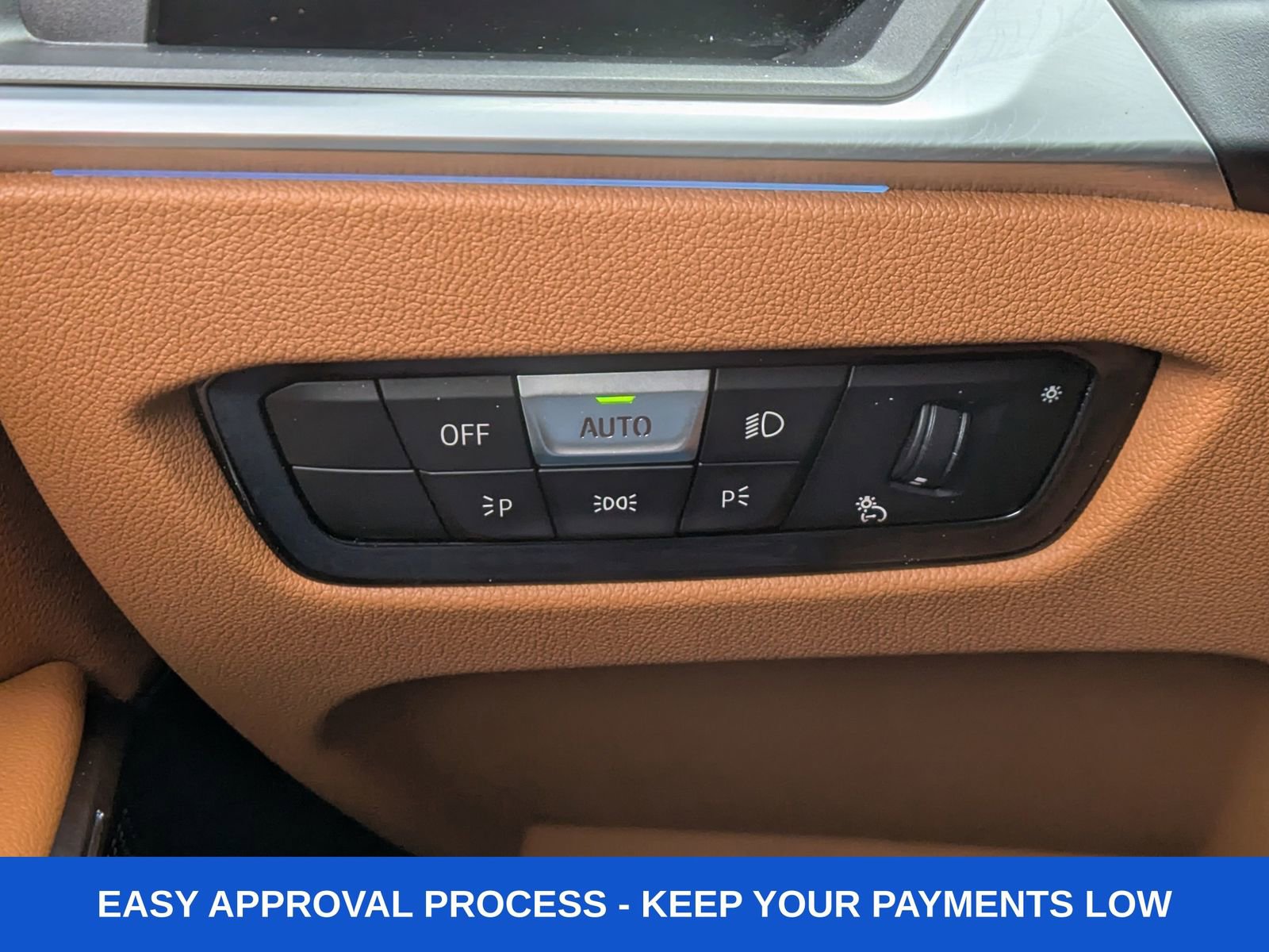 Used 2023 BMW 330i xDrive Sedan w/ Premium Package image 41