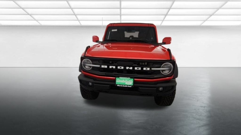New 2024 Ford Bronco Outer Banks AWD/4WD image 2