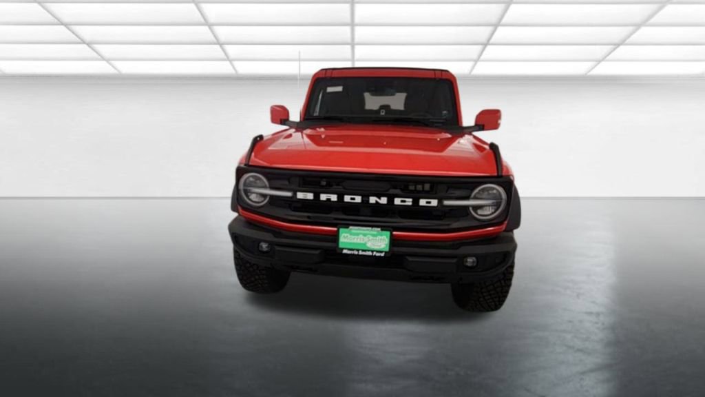 New 2024 Ford Bronco Outer Banks AWD/4WD image 2