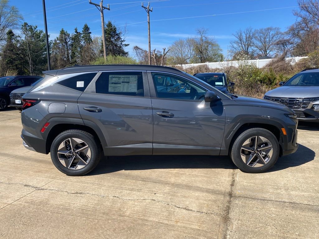 New 2026 Hyundai Tucson SEL AWD/4WD image 2