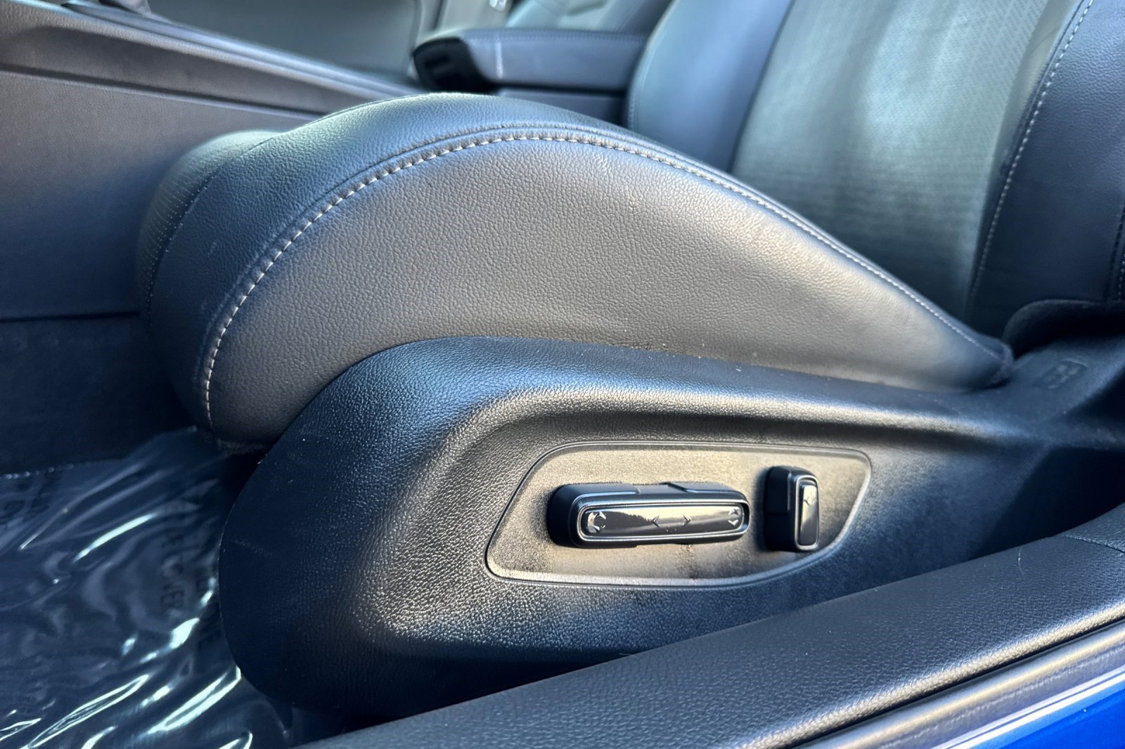 Used 2023 Honda Civic Touring image 14