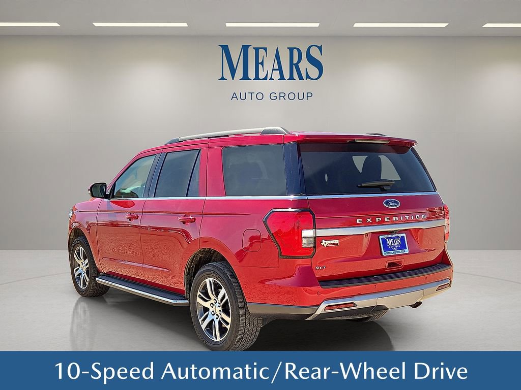 Used 2022 Ford Expedition XLT image 4