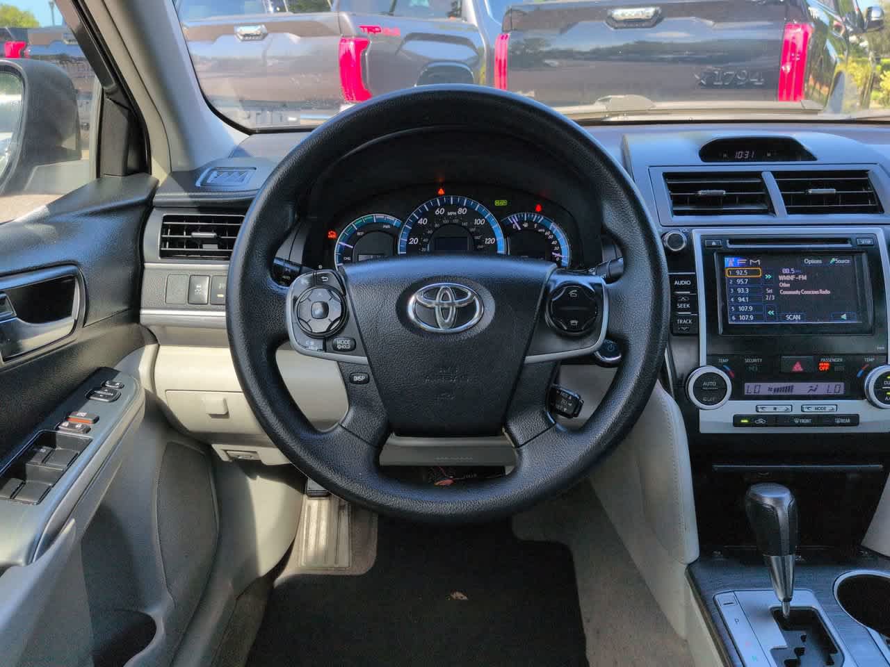 Used 2014 Toyota Camry LE FWD image 15