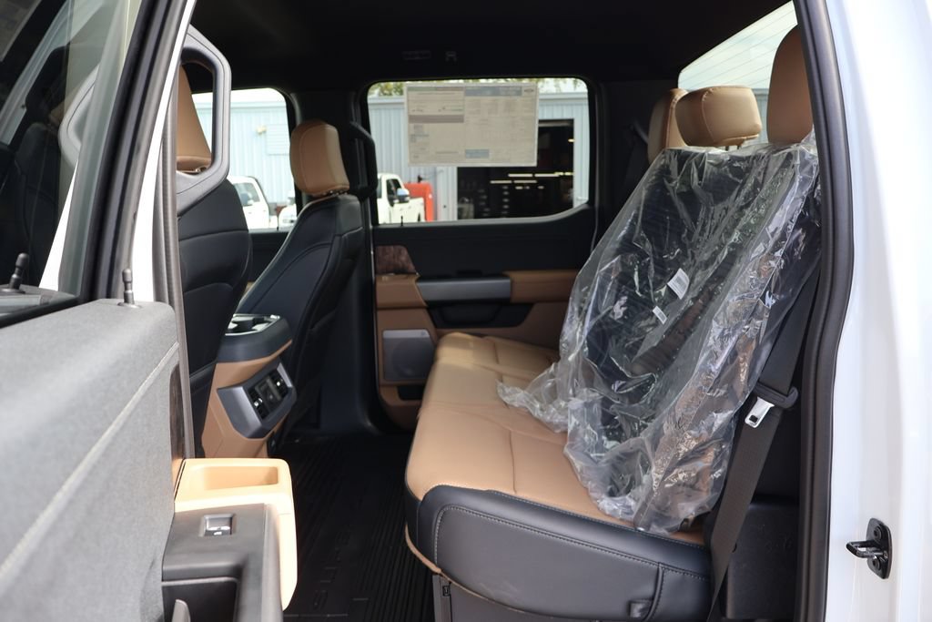 New 2026 Ford F250 4x4 Crew Cab Super Duty image 20