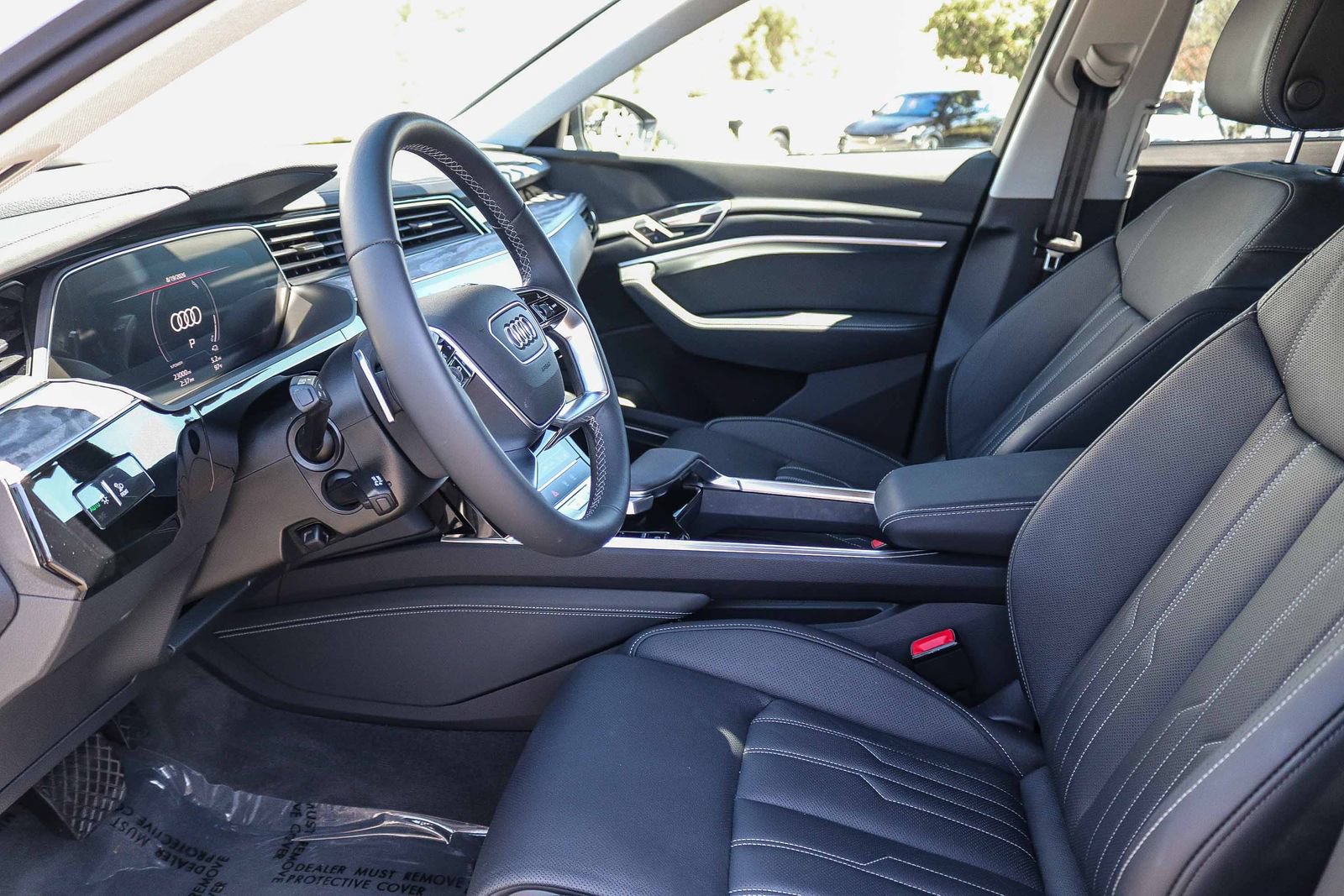 Certified 2024 Audi Q8 e-tron Prestige w/ Prestige Package AWD/4WD image 20
