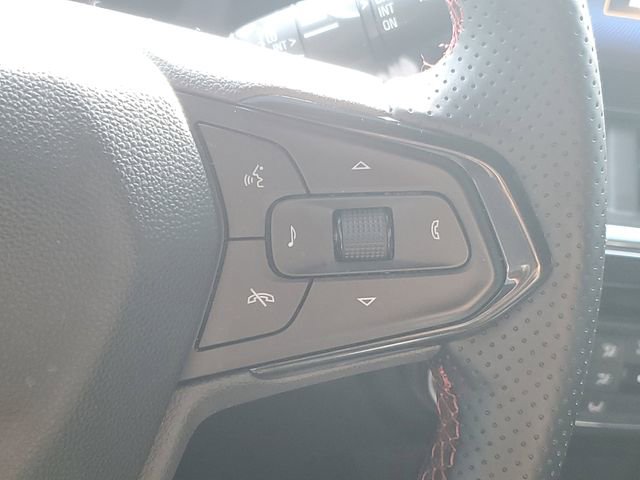 Used 2025 Chevrolet Trax RS w/ Driver Confidence Package image 23