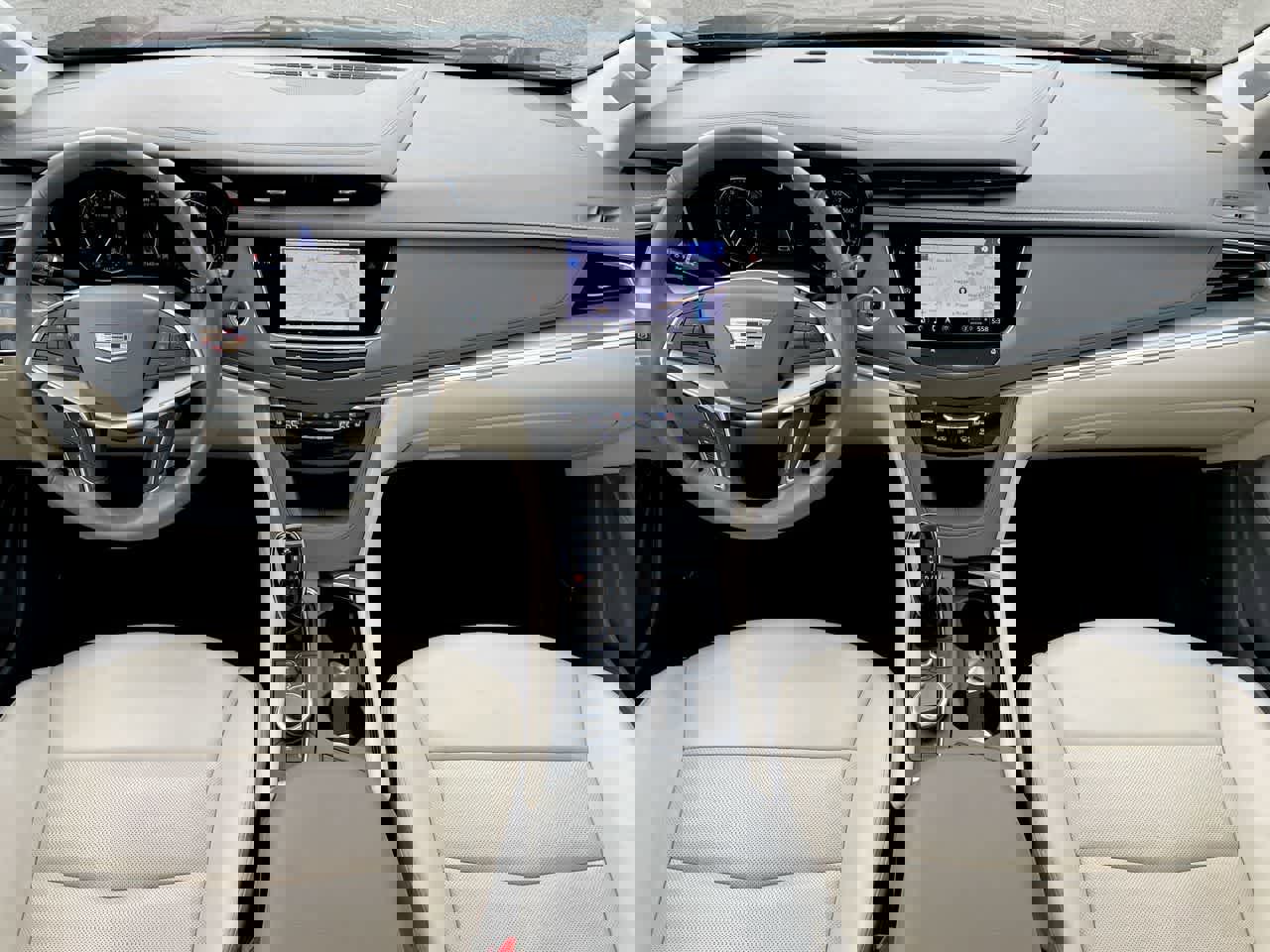 Certified 2023 Cadillac XT5 Premium Luxury w/ LPO, Floor Liner Package image 25