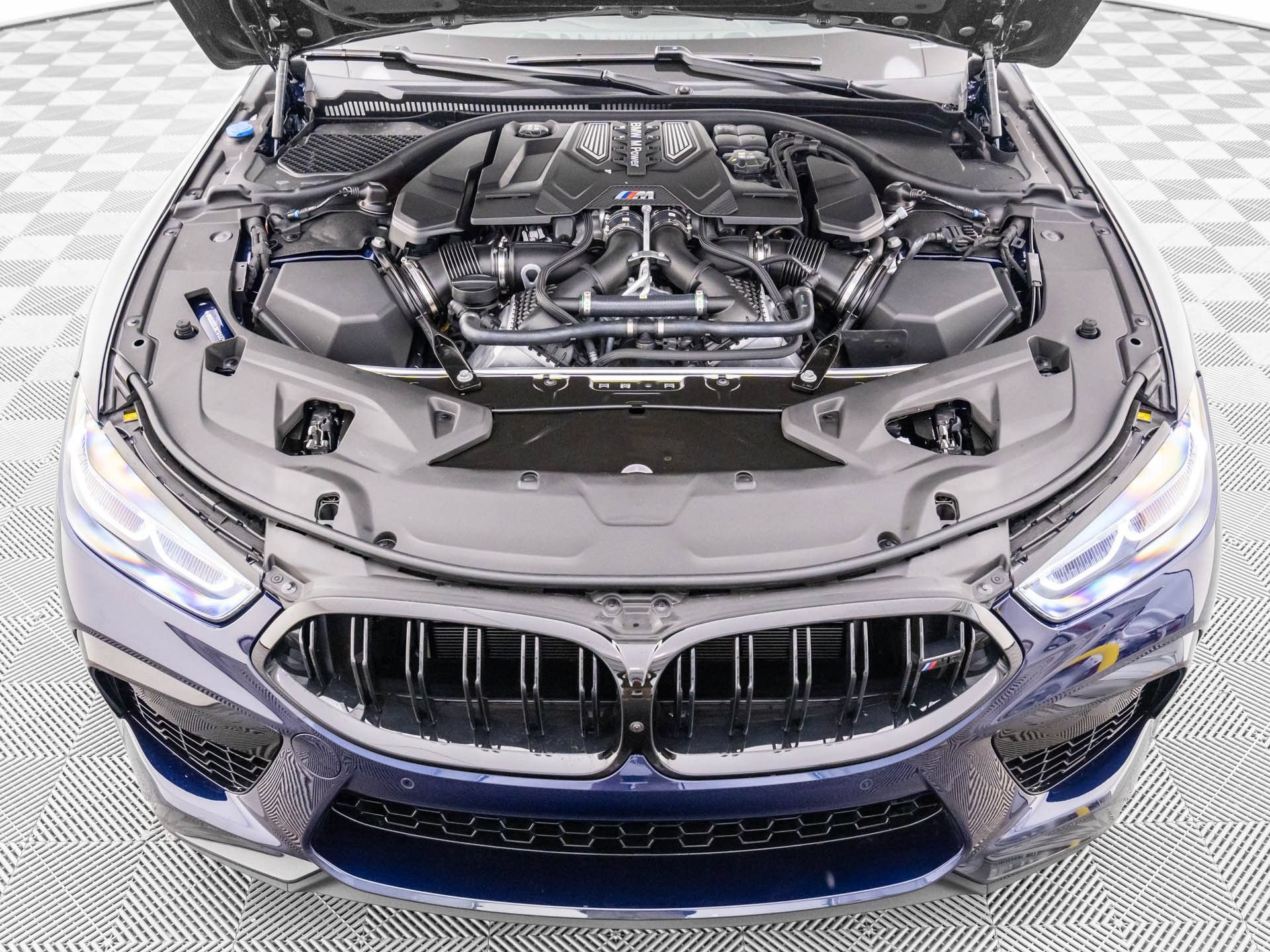 Used 2025 BMW M8 Competition w/ Driving Assistance Package AWD/4WD image 29