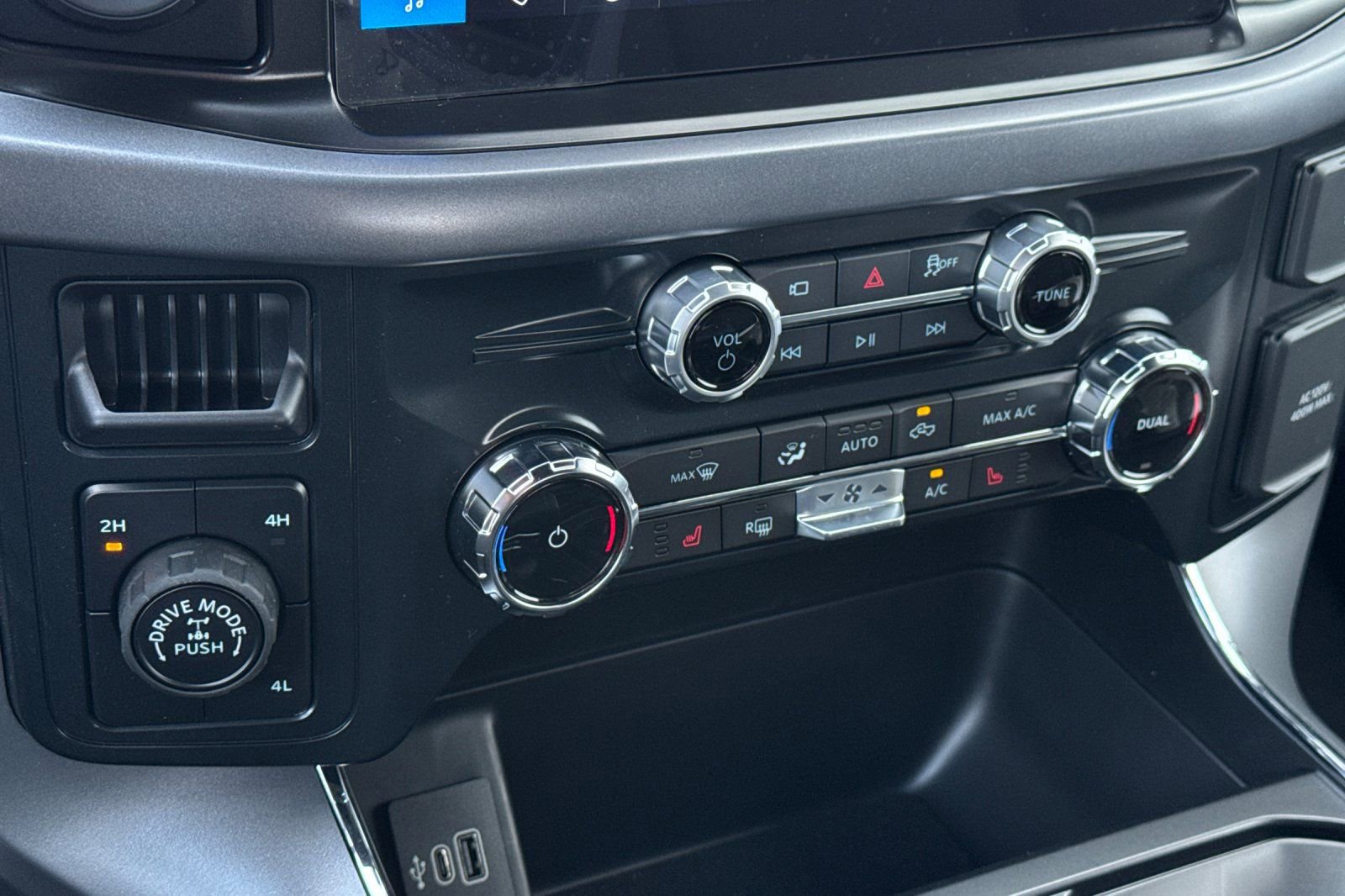 New 2026 Ford F150 XLT image 22