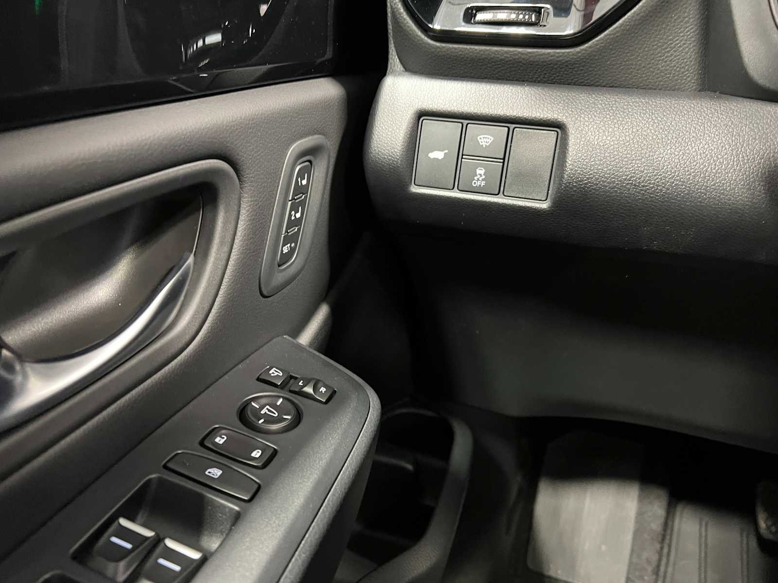 New 2025 Honda Pilot TrailSport image 15