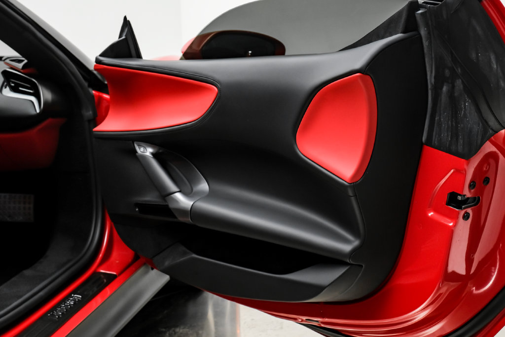 Used 2023 Ferrari SF90 Stradale AWD/4WD image 40
