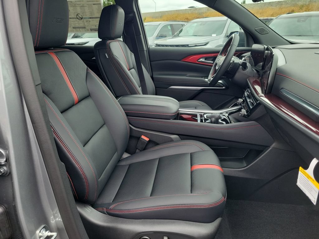 New 2026 Chevrolet Traverse RS FWD image 17