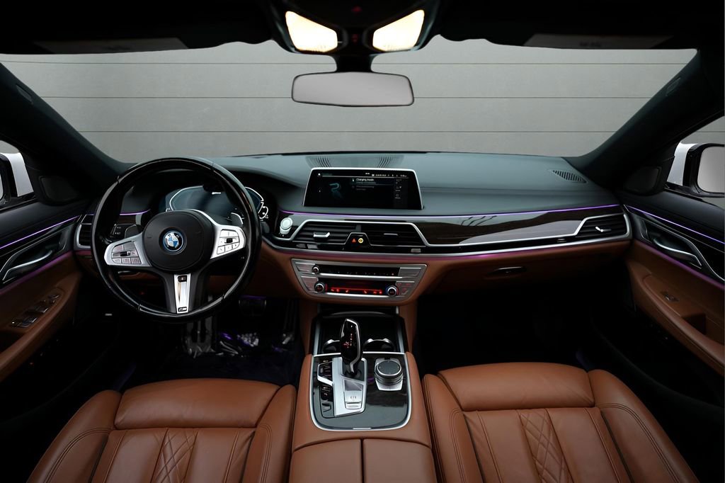 Used 2022 BMW 745e xDrive w/ M Sport Package image 37