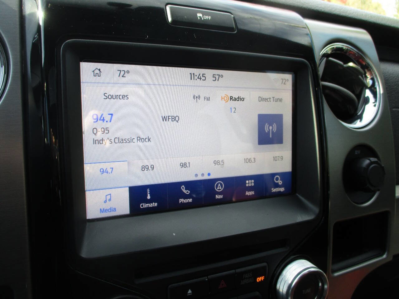 Used 2013 Ford F150 Limited image 23