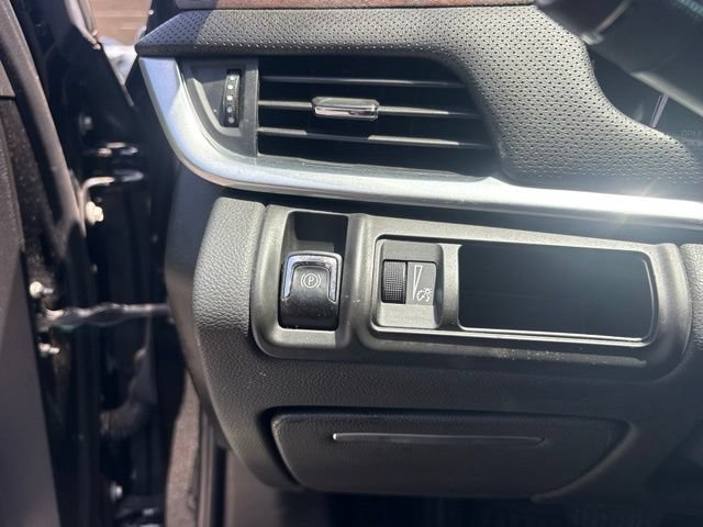 Used 2019 Cadillac XTS Luxury FWD image 29