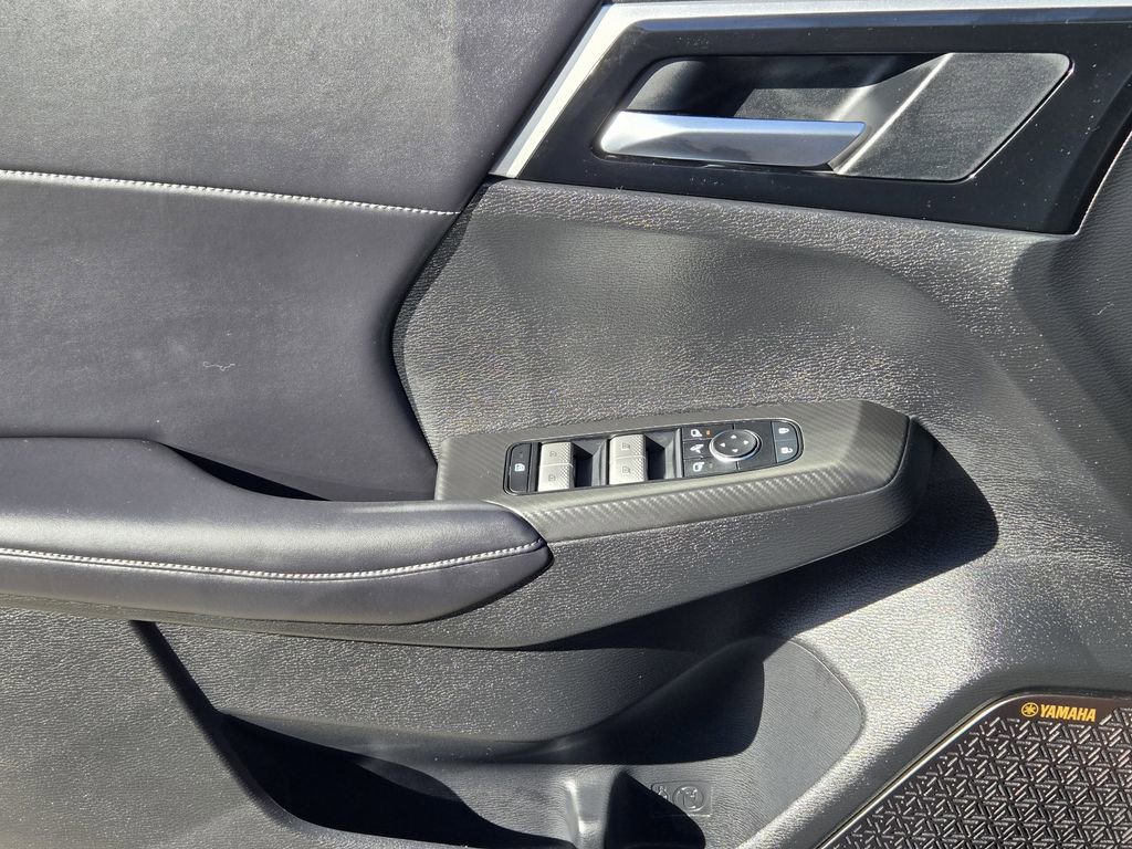 New 2026 Mitsubishi Outlander SE image 18