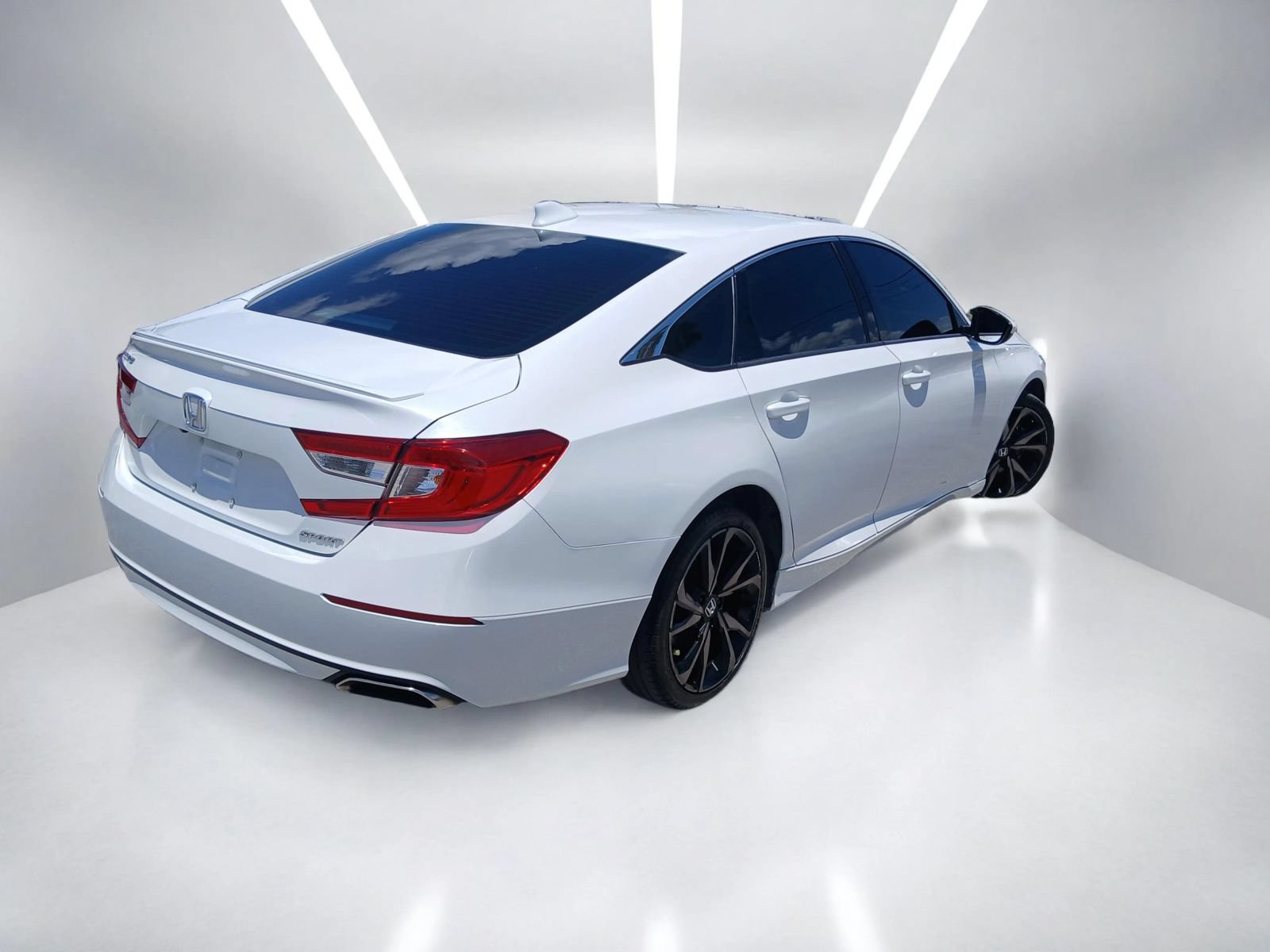 Used 2020 Honda Accord Sport image 6